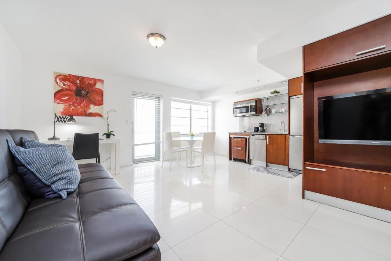 Strand Ocean Drive Suites マイアミビーチ エクステリア 写真