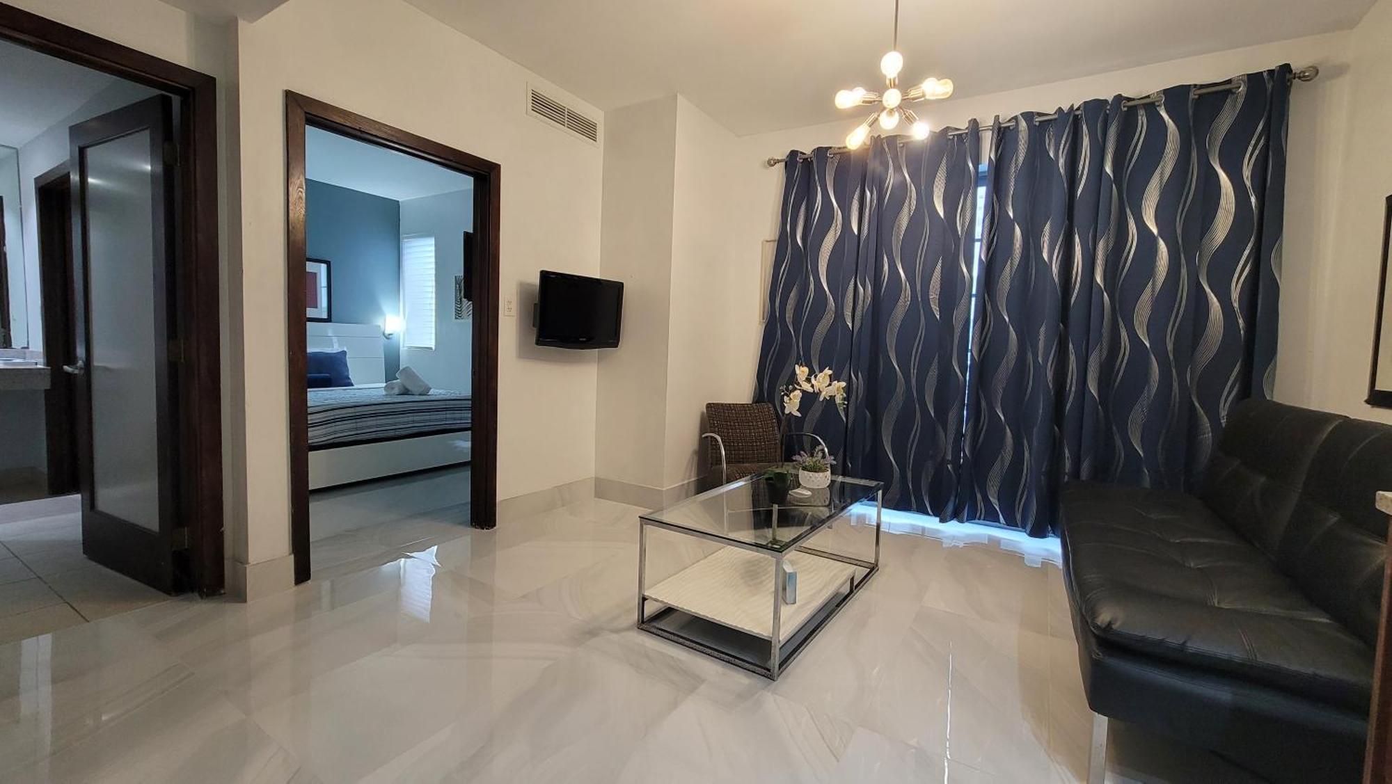 Strand Ocean Drive Suites マイアミビーチ 部屋 写真